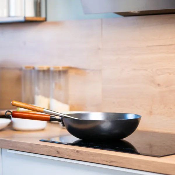 Oniri gietijzeren wokpan 32 cm voor inductie
