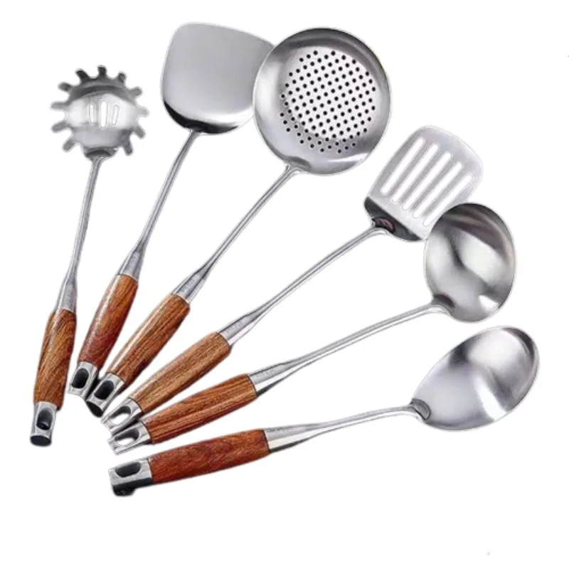 RVS wokspatel met houten steel
