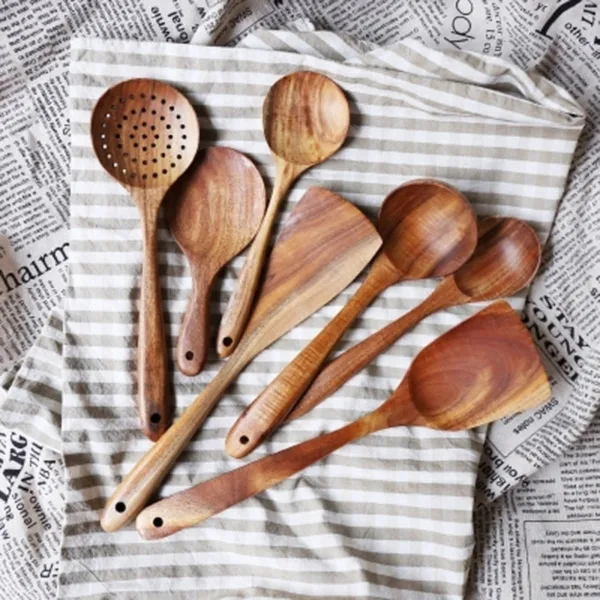 Wokspatel met houten steel